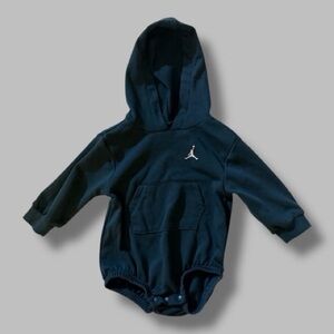 Jordan BABY (12 M) MJ JUMPMAN HOODED CREEPER IN GREEN